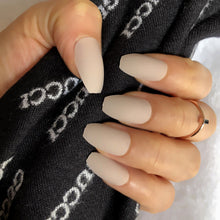 Load image into Gallery viewer, Wholesale Coffin Fake Nails Matte Wine Red Frosted Press On Nails Coloured White Black Peacock blue False Nails 27 Colors